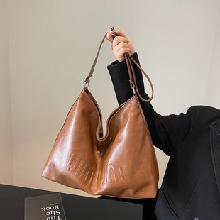 23k Chain Handle High Quality Bags