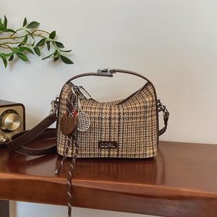 Medium 25cm Lychee Pattern Cowhide CM 10 High Quality Bags