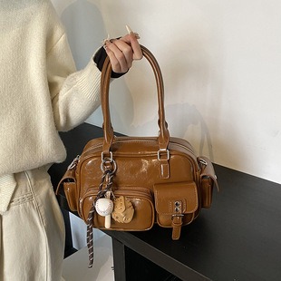 821804 High-Quality Bags