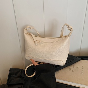 443497 CM 6 High-Quality Bags