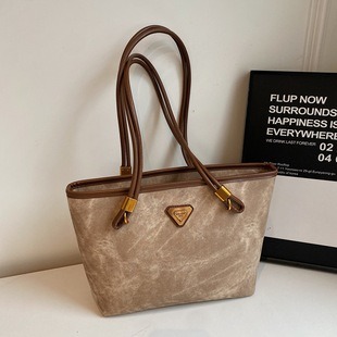 735145 CM 1 High-Quality Bags