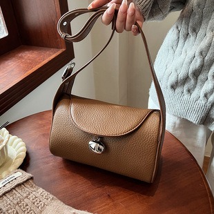 625549 CM 3 High-Quality Bags