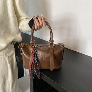 675797 High-Quality Bags