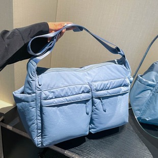 771311 CM 1 High-Quality Bags