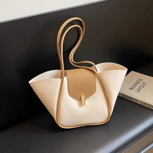 771422 High-Quality Bags