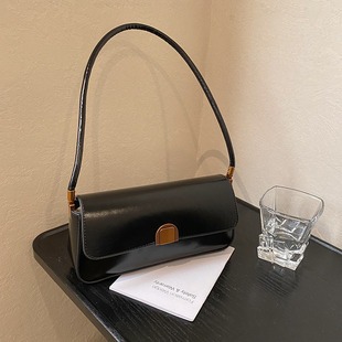 476433 CM 2 High-Quality Bags