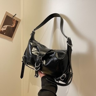 764255 High-Quality Bags