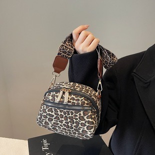 M43430 26X22X27cm High Quality Bags