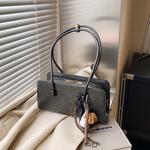 824624 High-Quality Bags