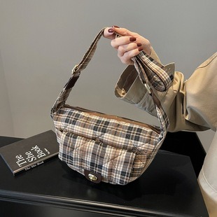 699409 CM 1 High-Quality Bags