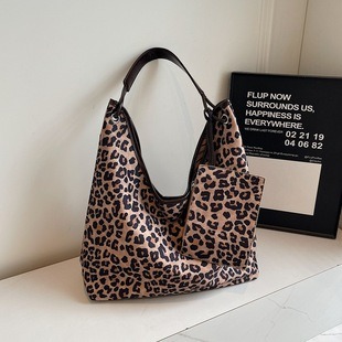 400249 CM 6 High-Quality Bags