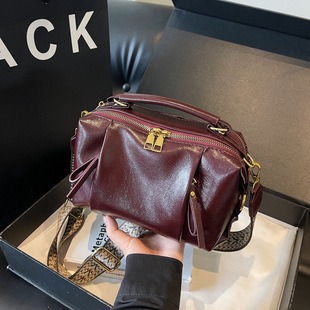 602204 CM 1 High-Quality Bags