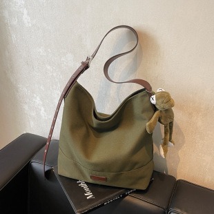 M22736 19x13.5x6.5cm High Quality Bags