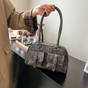 M46823 43x33x18.5cm High Quality Bags