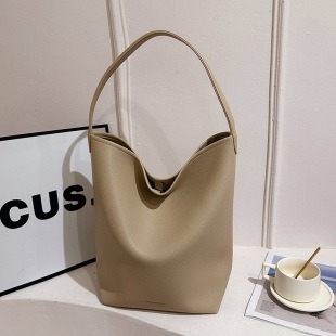 M23442 HH158 23x17x10cm High Quality Bags