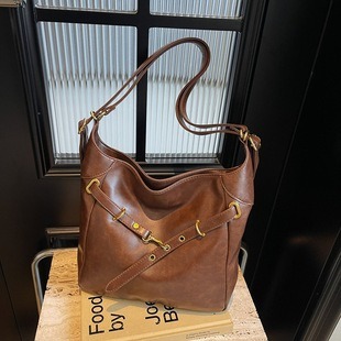 M12930 White 16x9.5x29cm High Quality Bags